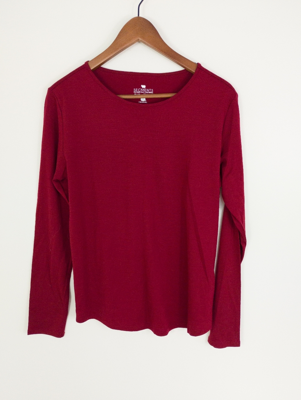 Segments 100% Merino Wool Top Size Medium Base Layer Hiking